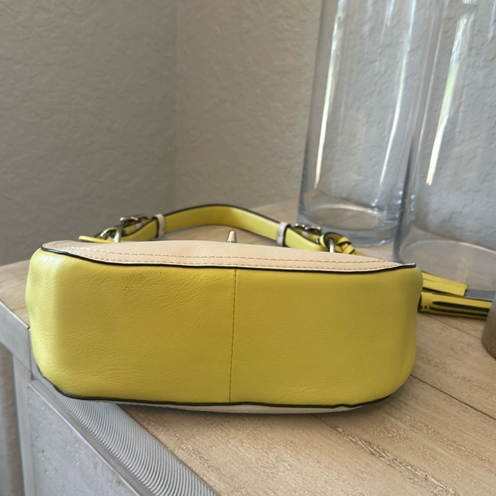 Coach Top Handle Crossbody 23409 Purse Yellow Parchment Legacy - Picture 5 of 14